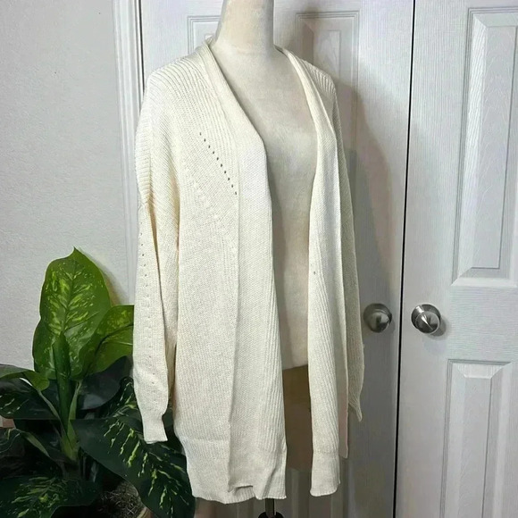 Universal Thread Women’s Open-front Cozy Knit Cardigan Color Cream Size 2X - Picture 8 of 12